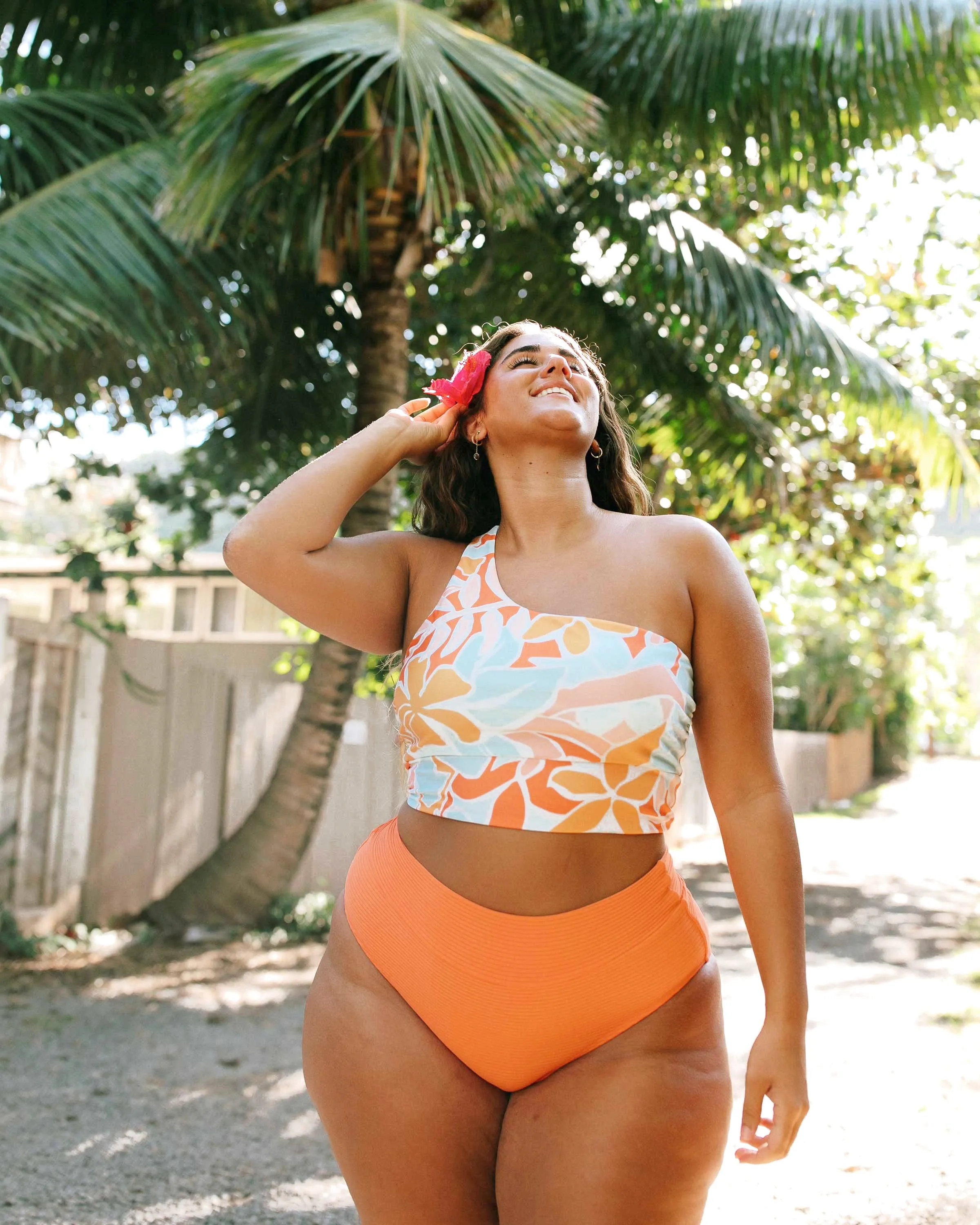 Calista One Shoulder Crop