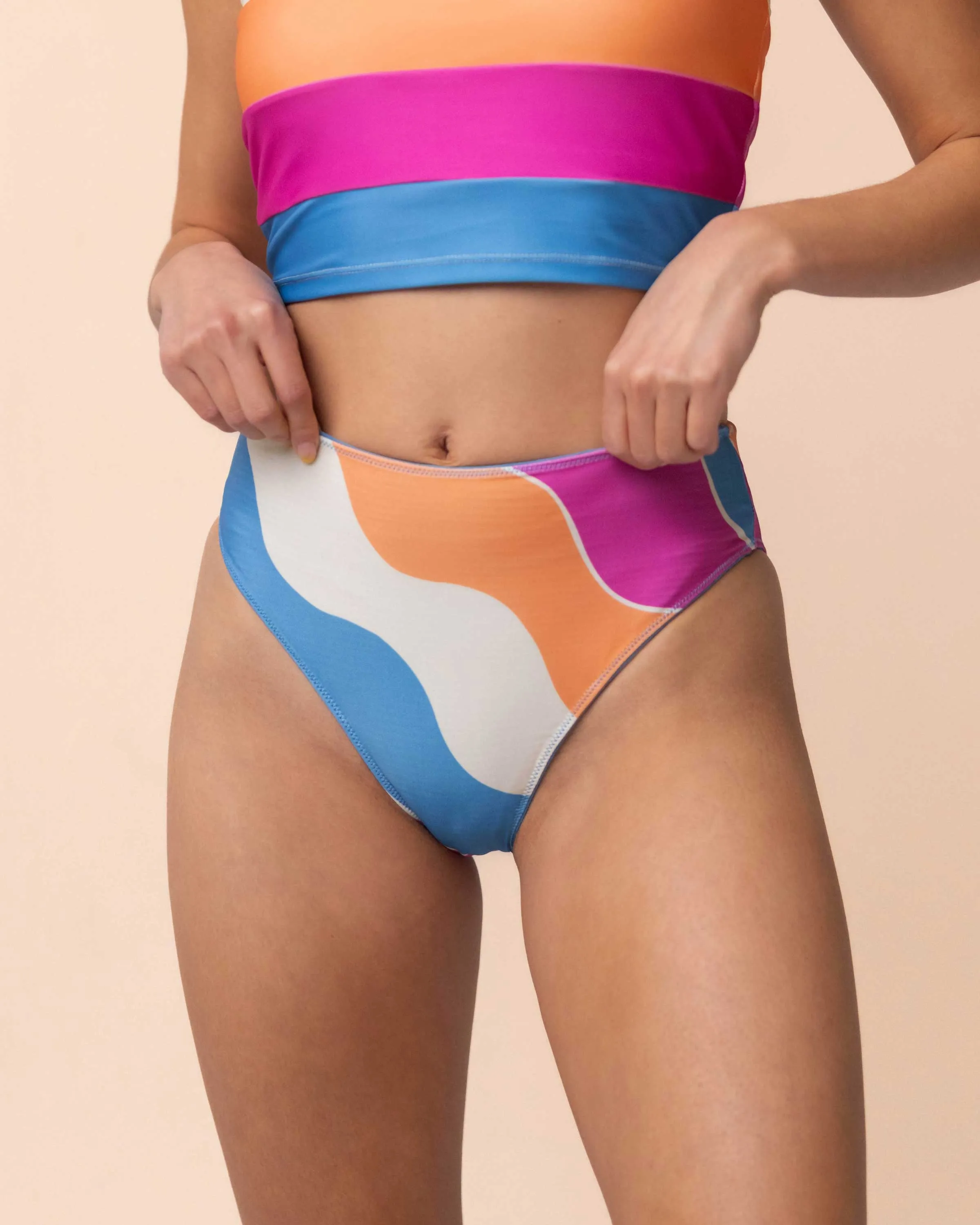 Flat Rib Sunrise Reversible High Leg Bottom